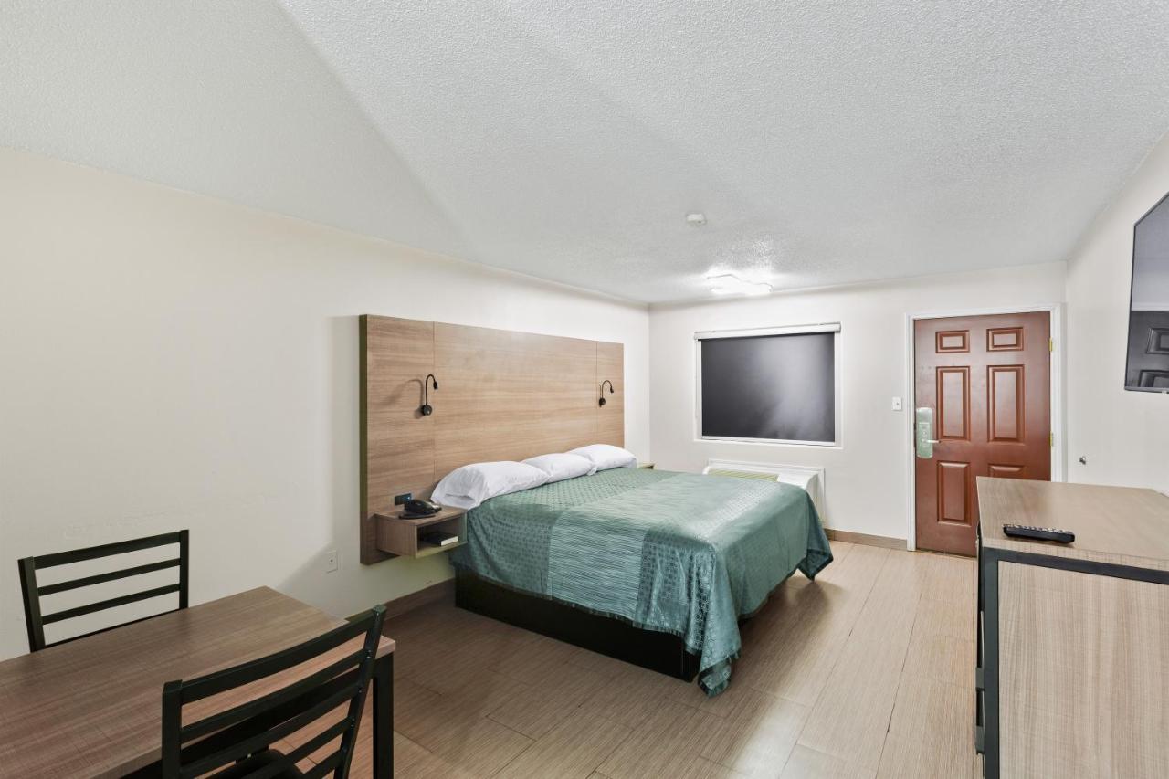 Siesta Inn Mcallen Extérieur photo