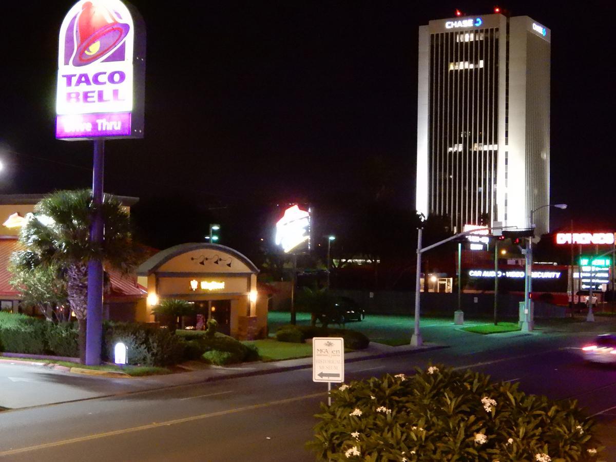 Siesta Inn Mcallen Extérieur photo